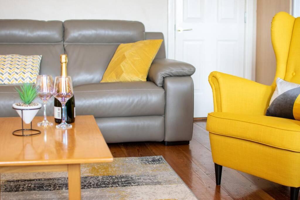 310 - The Carrowbeg At The Harbour Mills By Shortstays Westport Zewnętrze zdjęcie